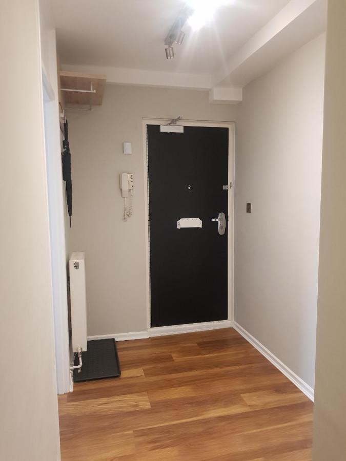Beautiful 3-Bedroom Flat With Stunning Views Londres Exterior foto